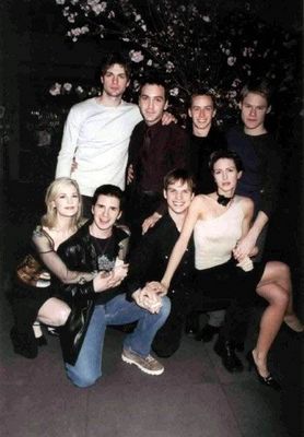 Queer-as-folk-cast-attend-gsociety-party-2001-012.jpg