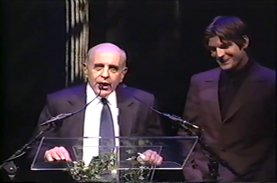 16th-annual-lucille-lortel-awards-new-york-may-7th-2001-0143.png