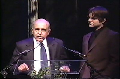 16th-annual-lucille-lortel-awards-new-york-may-7th-2001-0242.png