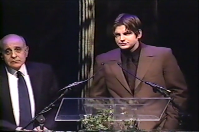 16th-annual-lucille-lortel-awards-new-york-may-7th-2001-0359.png