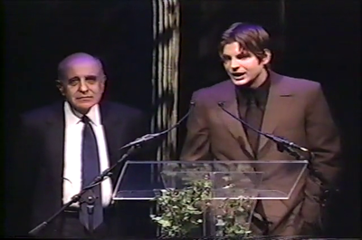 16th-annual-lucille-lortel-awards-new-york-may-7th-2001-0369.png