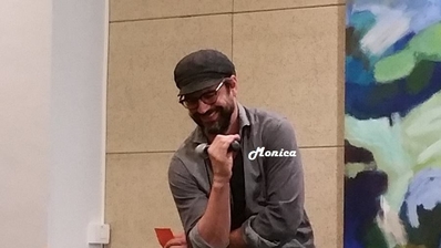 Bilbao-gale-harold-fanmeet-special-panel-by-monica-sep-26th-2015-005.jpg