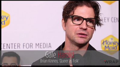 The-paley-center-for-media-benefit-gala-screencaps1-nov-12th-2014-001.png
