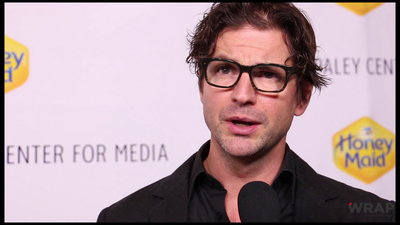 The-paley-center-for-media-benefit-gala-screencaps1-nov-12th-2014-024.png