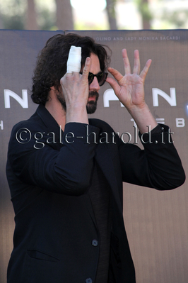 Andron-press-conference-rome-arrivals-by-felicity-sept-13th-2014-0046.JPG