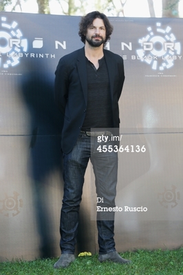 Andron-press-conference-rome-arrivals-sept-13th-2014-029.jpg