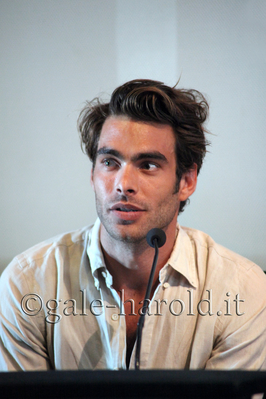 Andron-press-conference-rome-by-felicity-sept-13th-2014-0103.JPG