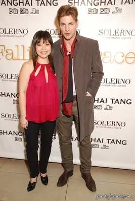 Falling-for-grace-premiere-asia-society-arrivals-jan-26th-2010-029.jpg
