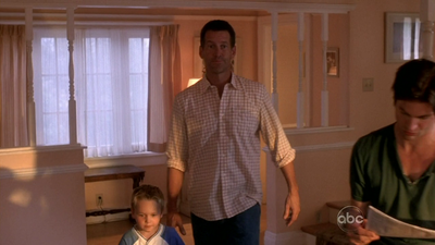 Desperate-housewives-5x03-screencaps-0001.png