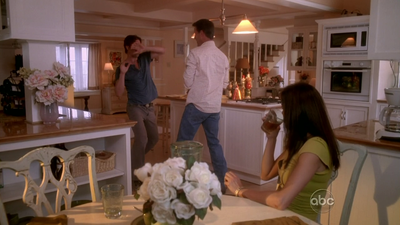 Desperate-housewives-5x03-screencaps-0043.png