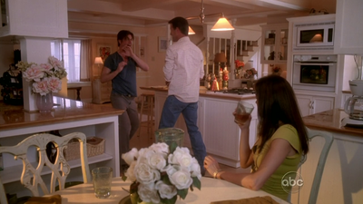 Desperate-housewives-5x03-screencaps-0044.png