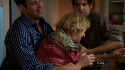 Desperate-housewives-5x05-screencaps-0616.png