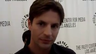 Hellcats-paleyfest-red-carpet-interview-part1-screencaps-sept-15th-2010-004.png