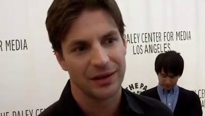 Hellcats-paleyfest-red-carpet-interview-part1-screencaps-sept-15th-2010-013.png
