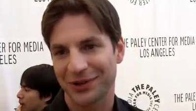 Hellcats-paleyfest-red-carpet-interview-part1-screencaps-sept-15th-2010-043.png