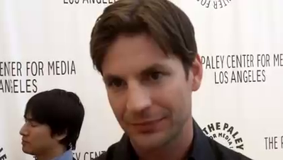 Hellcats-paleyfest-red-carpet-interview-part1-screencaps-sept-15th-2010-048.png