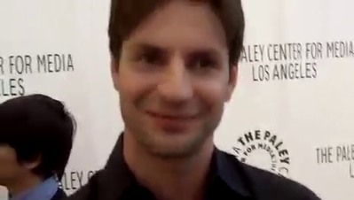 Hellcats-paleyfest-red-carpet-interview-part1-screencaps-sept-15th-2010-055.png