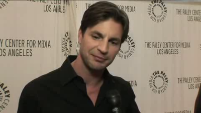 Hellcats-paleyfest-red-carpet-interview-part3-screencaps-sept-15th-2010-0121.png