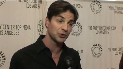 Hellcats-paleyfest-red-carpet-interview-part3-screencaps-sept-15th-2010-0140.png