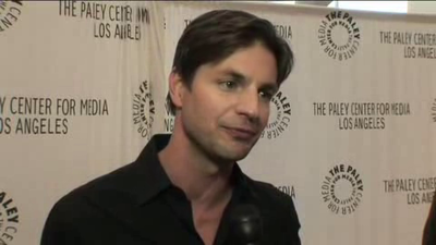Hellcats-paleyfest-red-carpet-interview-part3-screencaps-sept-15th-2010-0181.png