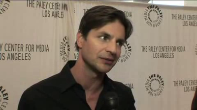 Hellcats-paleyfest-red-carpet-interview-part3-screencaps-sept-15th-2010-0183.png