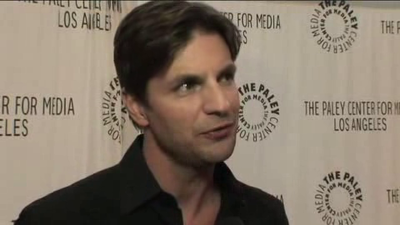 Hellcats-paleyfest-red-carpet-interview-part3-screencaps-sept-15th-2010-0254.png