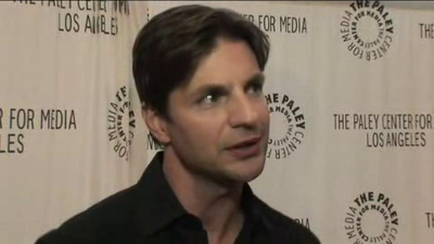 Hellcats-paleyfest-red-carpet-interview-part3-screencaps-sept-15th-2010-0259.png