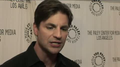 Hellcats-paleyfest-red-carpet-interview-part3-screencaps-sept-15th-2010-0342.png
