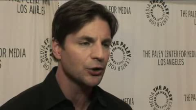 Hellcats-paleyfest-red-carpet-interview-part3-screencaps-sept-15th-2010-0343.png