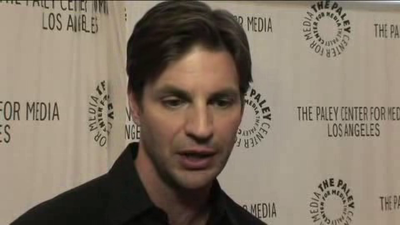 Hellcats-paleyfest-red-carpet-interview-part3-screencaps-sept-15th-2010-0436.png