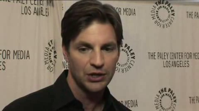 Hellcats-paleyfest-red-carpet-interview-part3-screencaps-sept-15th-2010-0437.png