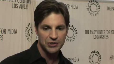 Hellcats-paleyfest-red-carpet-interview-part3-screencaps-sept-15th-2010-0439.png