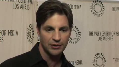 Hellcats-paleyfest-red-carpet-interview-part3-screencaps-sept-15th-2010-0440.png