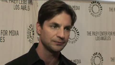 Hellcats-paleyfest-red-carpet-interview-part3-screencaps-sept-15th-2010-0483.png