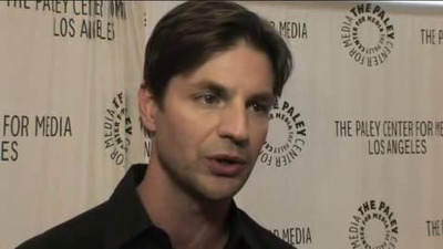 Hellcats-paleyfest-red-carpet-interview-part3-screencaps-sept-15th-2010-0487.png