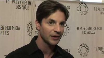 Hellcats-paleyfest-red-carpet-interview-part3-screencaps-sept-15th-2010-0551.png