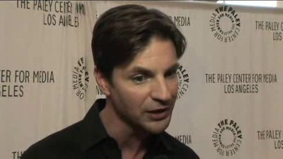 Hellcats-paleyfest-red-carpet-interview-part3-screencaps-sept-15th-2010-0555.png