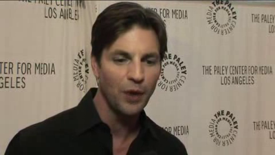Hellcats-paleyfest-red-carpet-interview-part3-screencaps-sept-15th-2010-0634.png