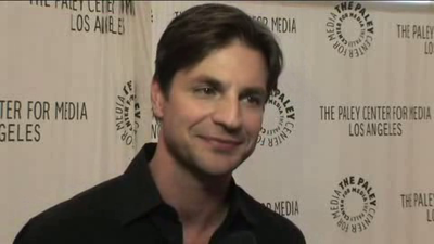 Hellcats-paleyfest-red-carpet-interview-part3-screencaps-sept-15th-2010-0663.png