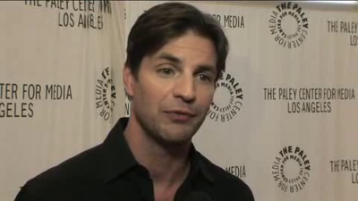 Hellcats-paleyfest-red-carpet-interview-part3-screencaps-sept-15th-2010-0682.png