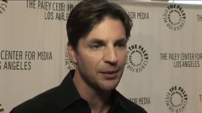 Hellcats-paleyfest-red-carpet-interview-part3-screencaps-sept-15th-2010-0807.png
