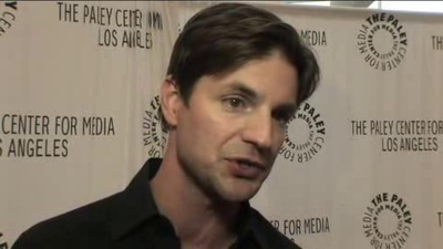Hellcats-paleyfest-red-carpet-interview-part3-screencaps-sept-15th-2010-0850.png