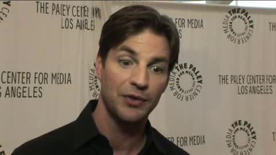 Hellcats-paleyfest-red-carpet-interview-part3-screencaps-sept-15th-2010-0856.png