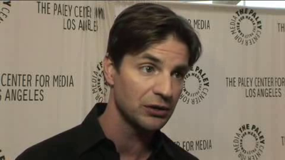 Hellcats-paleyfest-red-carpet-interview-part3-screencaps-sept-15th-2010-0858.png
