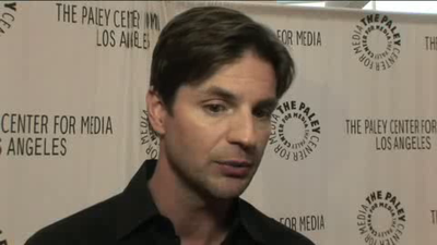 Hellcats-paleyfest-red-carpet-interview-part3-screencaps-sept-15th-2010-0877.png