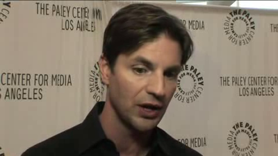 Hellcats-paleyfest-red-carpet-interview-part3-screencaps-sept-15th-2010-0885.png