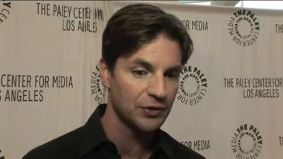 Hellcats-paleyfest-red-carpet-interview-part3-screencaps-sept-15th-2010-0886.png