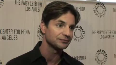 Hellcats-paleyfest-red-carpet-interview-part3-screencaps-sept-15th-2010-0923.png