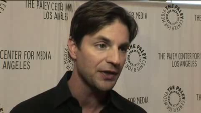 Hellcats-paleyfest-red-carpet-interview-part3-screencaps-sept-15th-2010-0938.png