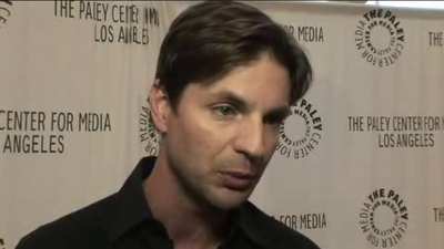 Hellcats-paleyfest-red-carpet-interview-part3-screencaps-sept-15th-2010-0947.png